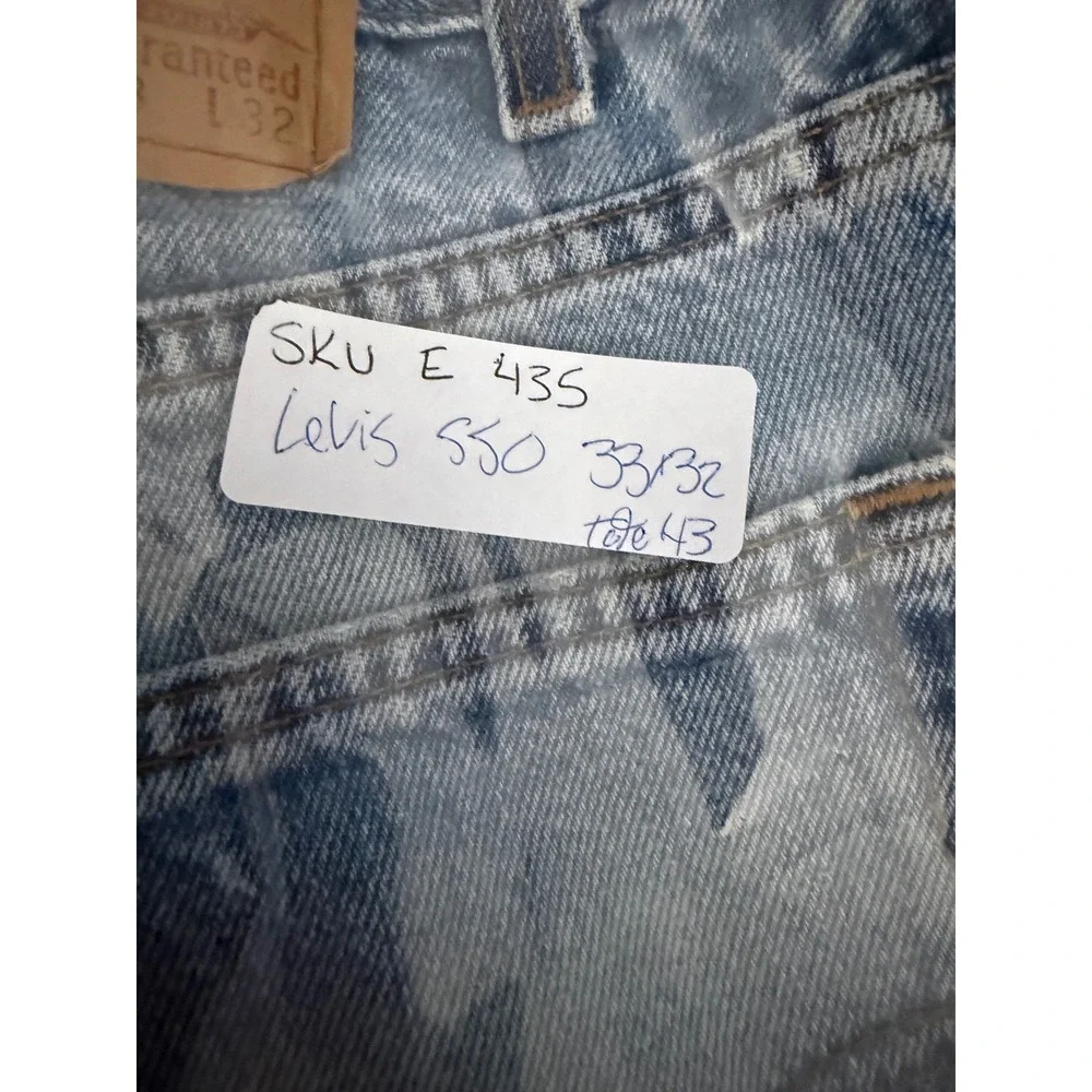 Levi's 550 Relaxed Fit Jeans Mens 33x32 Light Wash Good Vintage Made in USA 90s